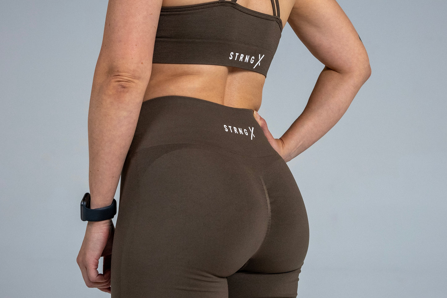 Seamless X Shorts - Brown