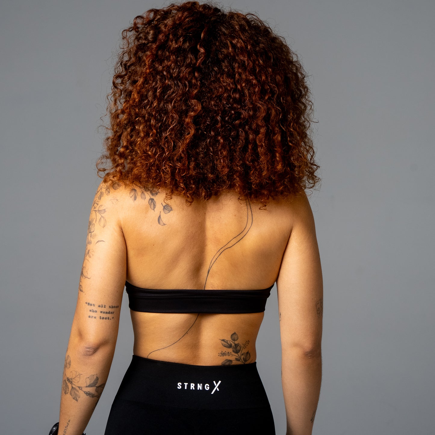 AERO X HALTER BRA BLACK