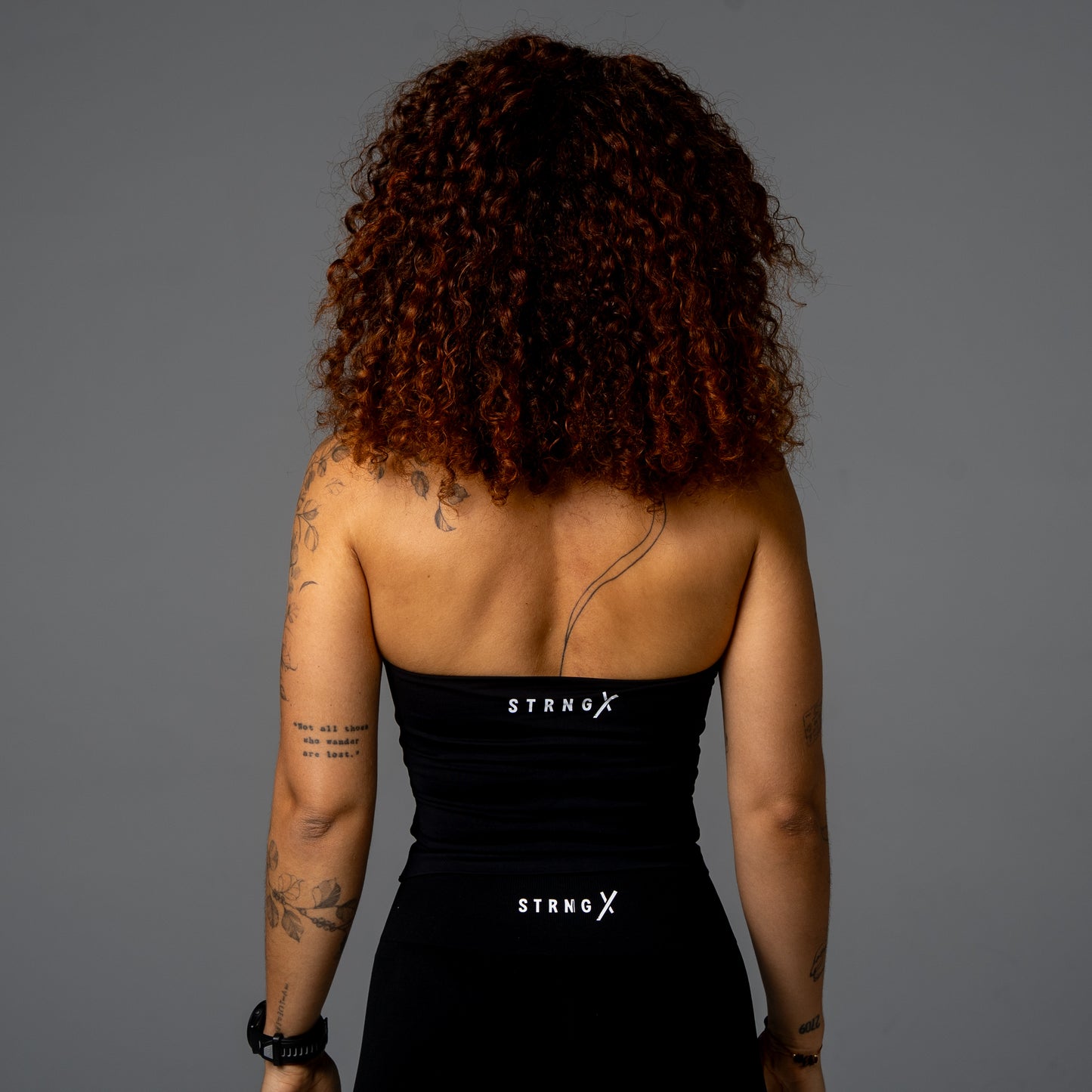 AERO X HALTER TOP BLACK