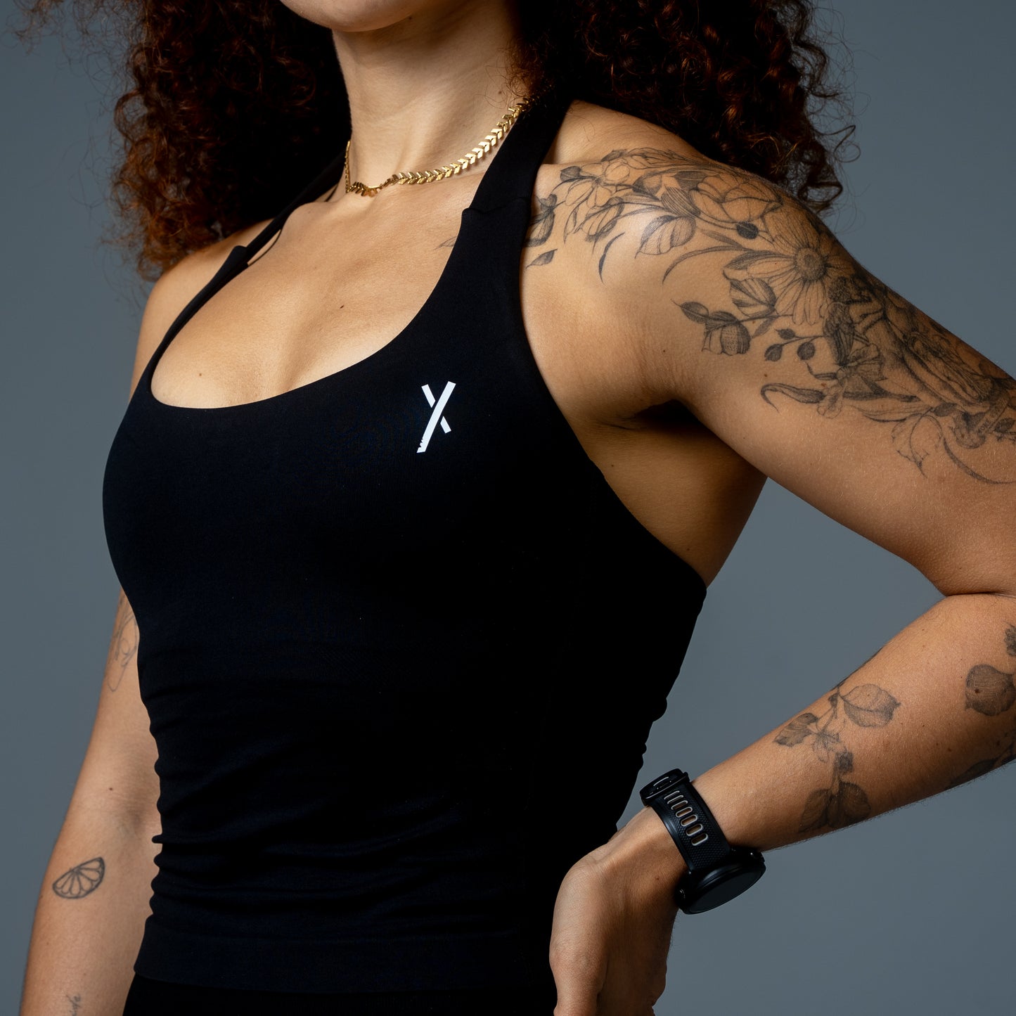 AERO X HALTER TOP BLACK